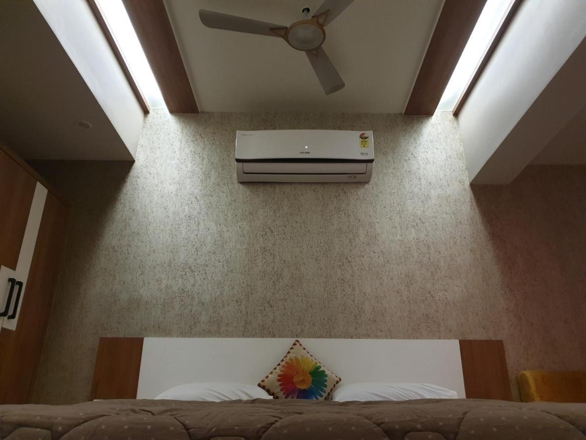 Hotel Darshan Amreli Luaran gambar